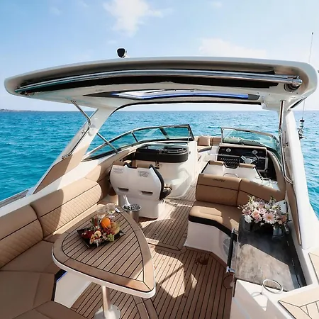 2 Hrs Private Cruise On Sea Ray 350 Slx